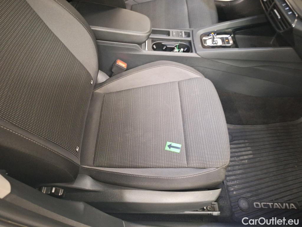  Skoda  Octavia 2.0 TDI 150CP Ambition DSG #27