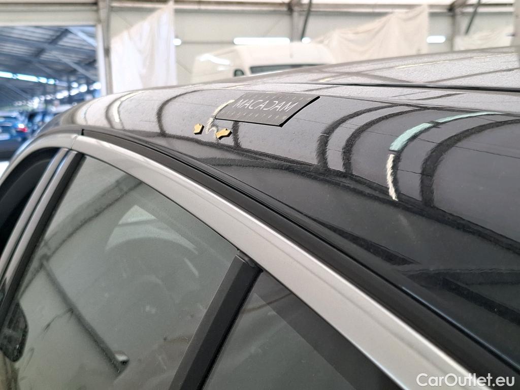  Bmw  Serie 1 BMW Série 1 5p Berline 116d BVA8 Business Design #23