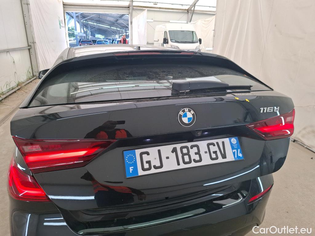  Bmw  Serie 1 BMW Série 1 5p Berline 116d BVA8 Business Design #24