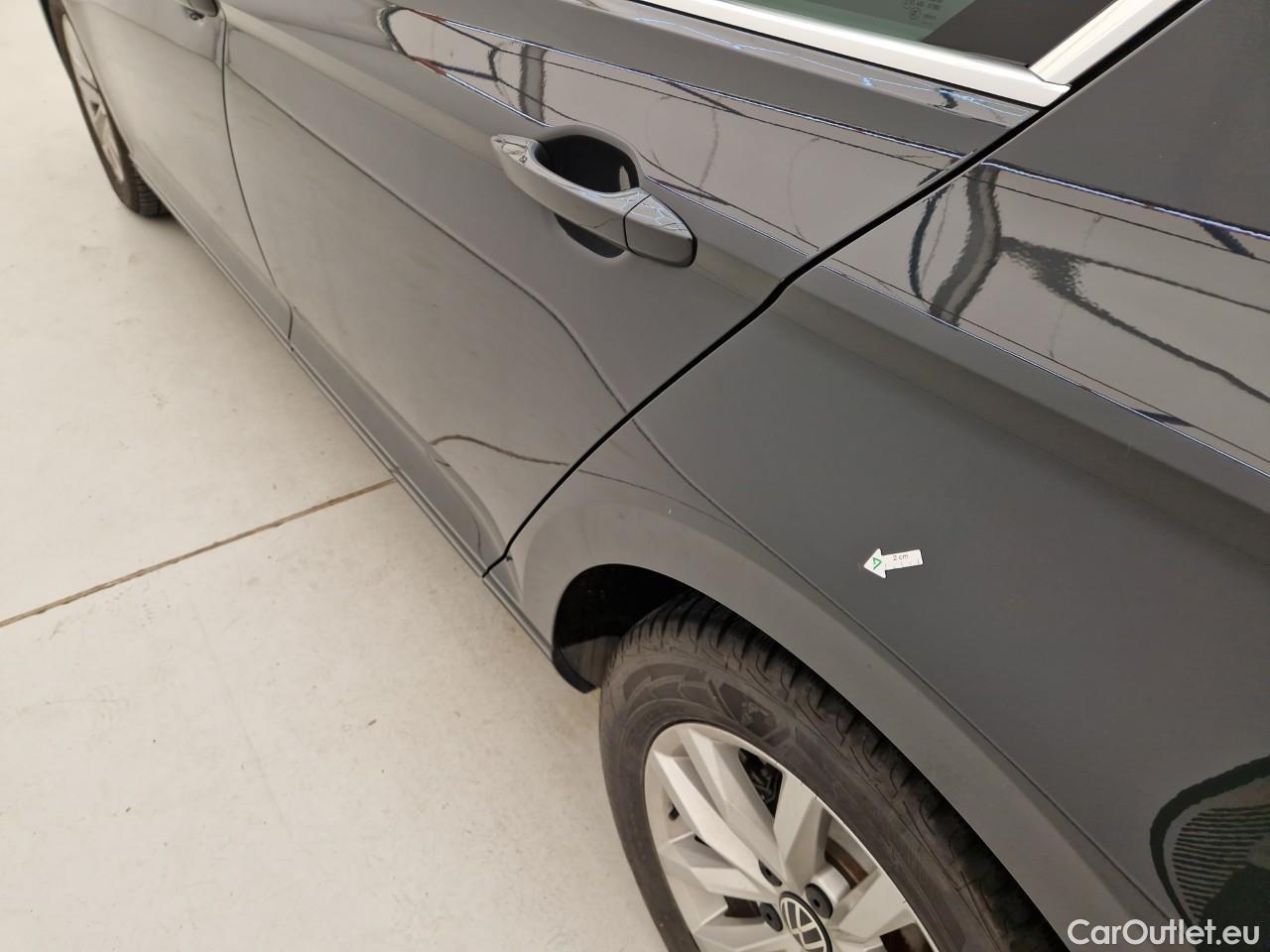  Volkswagen  Passat Comfortline 2.0 TDI DSG 150 CP #24
