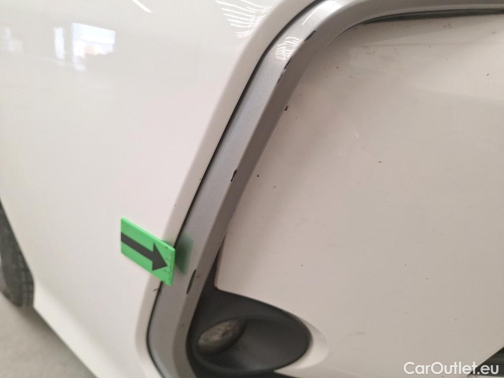  Toyota  Corolla 1.8 Hybrid Dynamic HSD E-CVT #14
