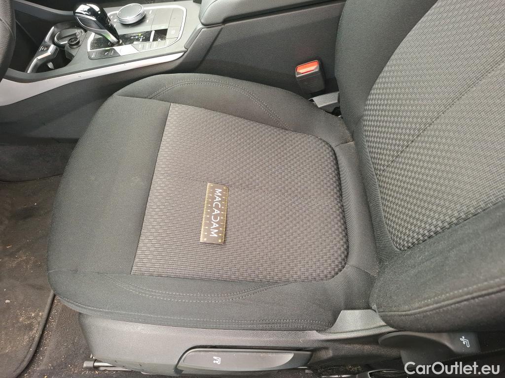  Bmw  Serie 1 BMW Série 1 5p Berline 116d BVA8 Business Design #29