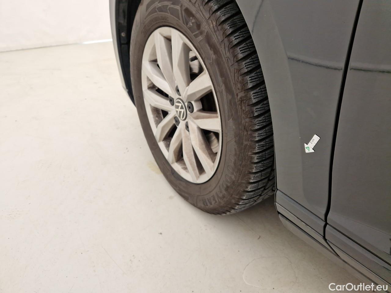  Volkswagen  Passat Comfortline 2.0 TDI DSG 150 CP #7