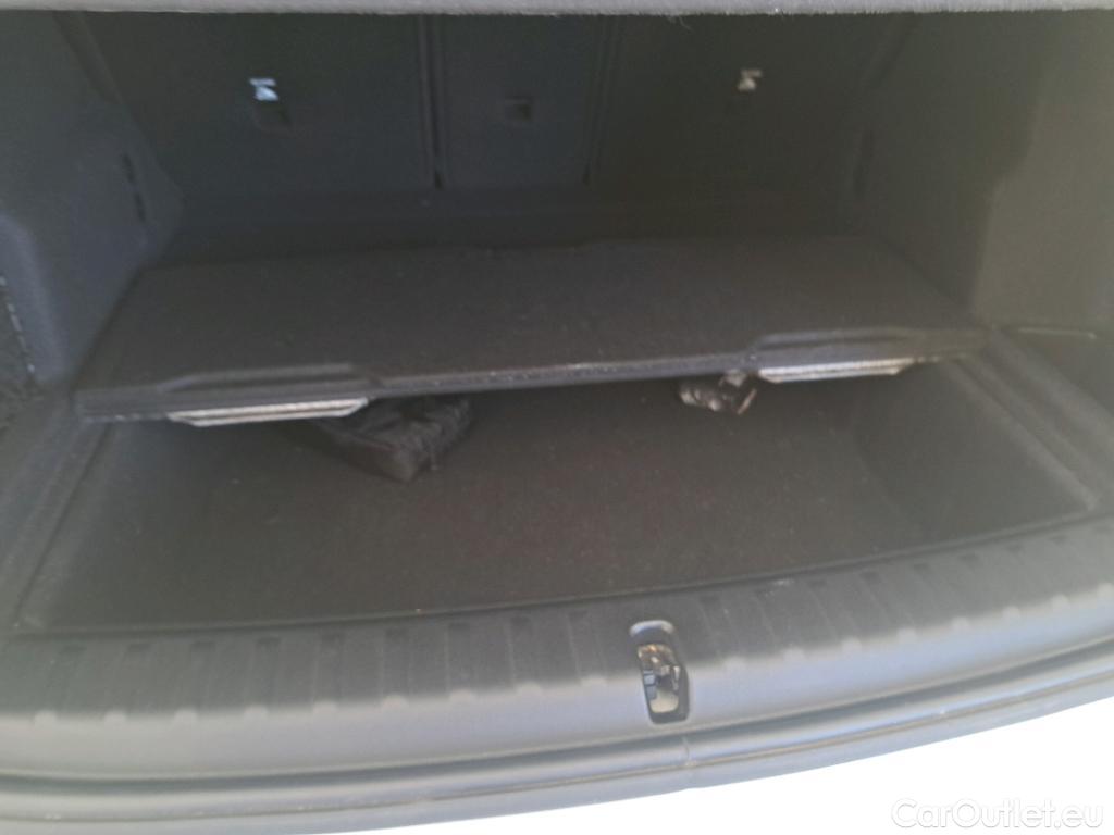  Bmw  X1 BMW  / 2022 / 5P / SUV sDrive18d M Sport DKG7 #8