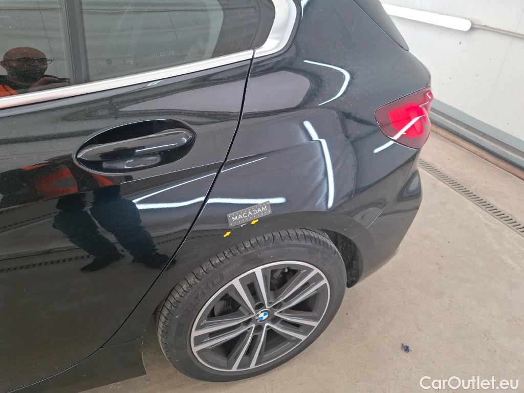 Bmw  Serie 1 BMW Série 1 5p Berline 116d BVA8 Business Design #1
