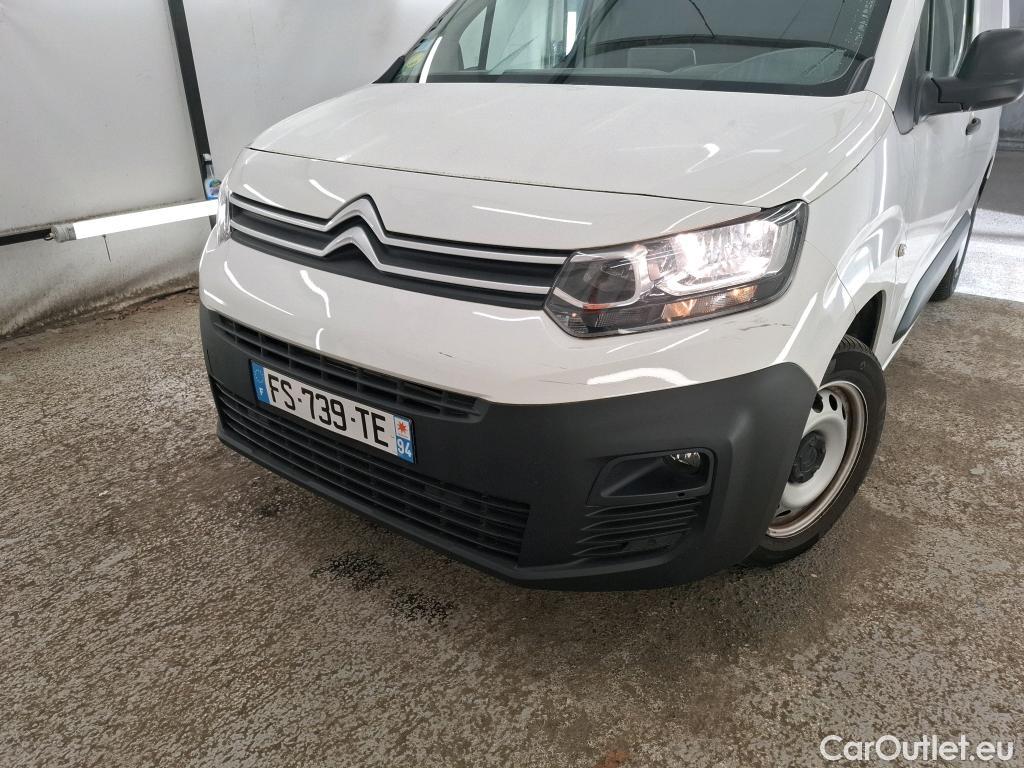  Citroen  Berlingo CITROEN  VU 4p Fourgonnette M 1.0t BlueHDi 100 SandS BVM Driver #25