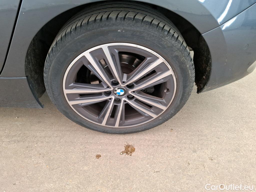  Bmw  Serie 1 Série 1 Berline 116 d Lounge 1.5 115CV E6d #19