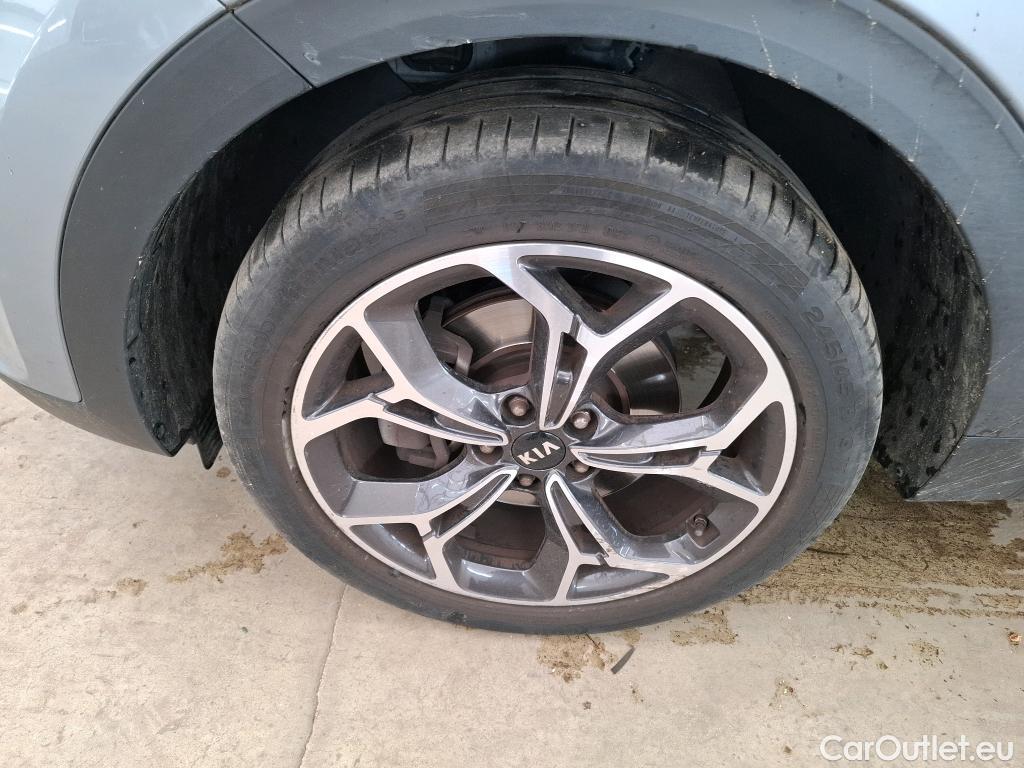  KIA  Sportage KIA  / 2018 / 5P / SUV 1.6 CRDI 136 MHEV GT Line 2WD #32