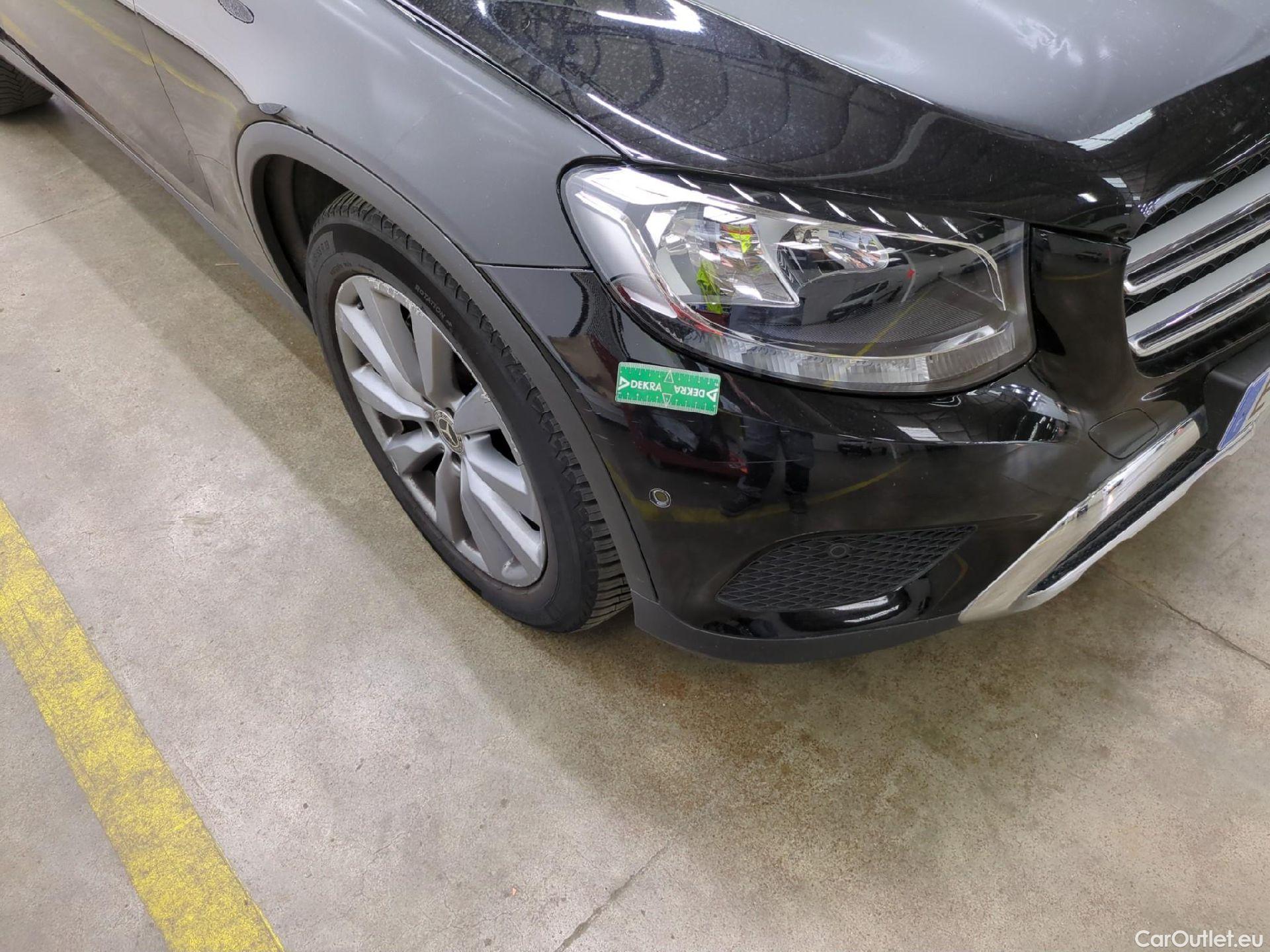  Mercedes  G-Klasee MERCEDES-BENZ GLC 5p SUV GLC 220 d Executive 4Matic #37