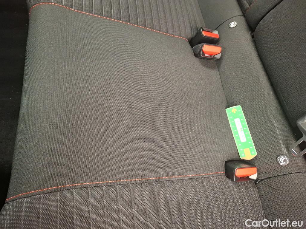  Peugeot  2008  Active Pack 1.2 PureTech 130CV BVA8 E6d #27