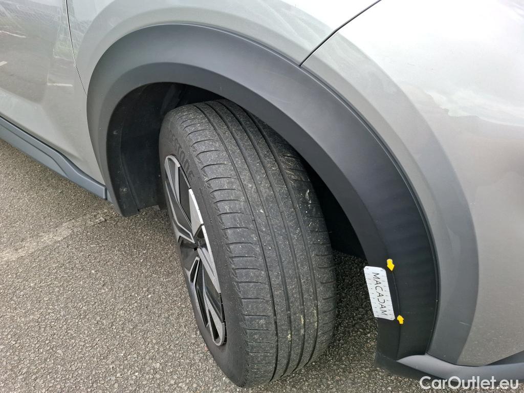  Nissan  Juke NISSAN  / 2019 / 5P / Crossover DIG-T 114 BVM6 Business Edition #27