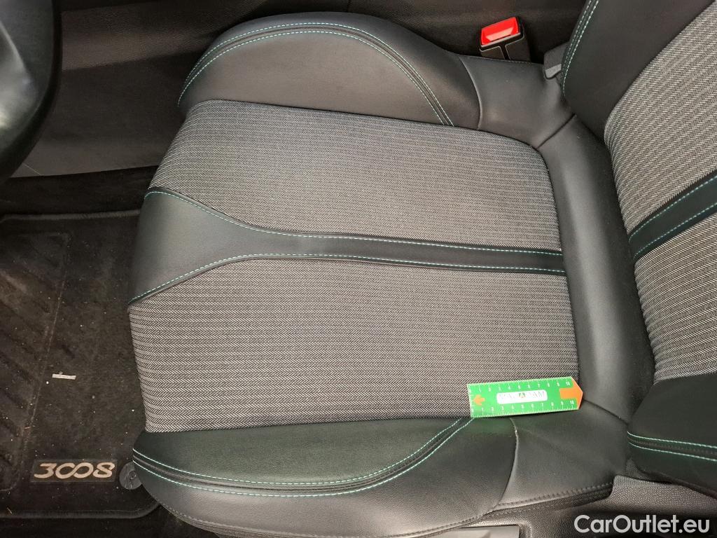  Peugeot  3008  II Allure Pack 1.5 HDi 130CV BVA8 E6d / VO RECONDITIONNE - PHOTOS AVANT RECONDITIONNEMENT #5