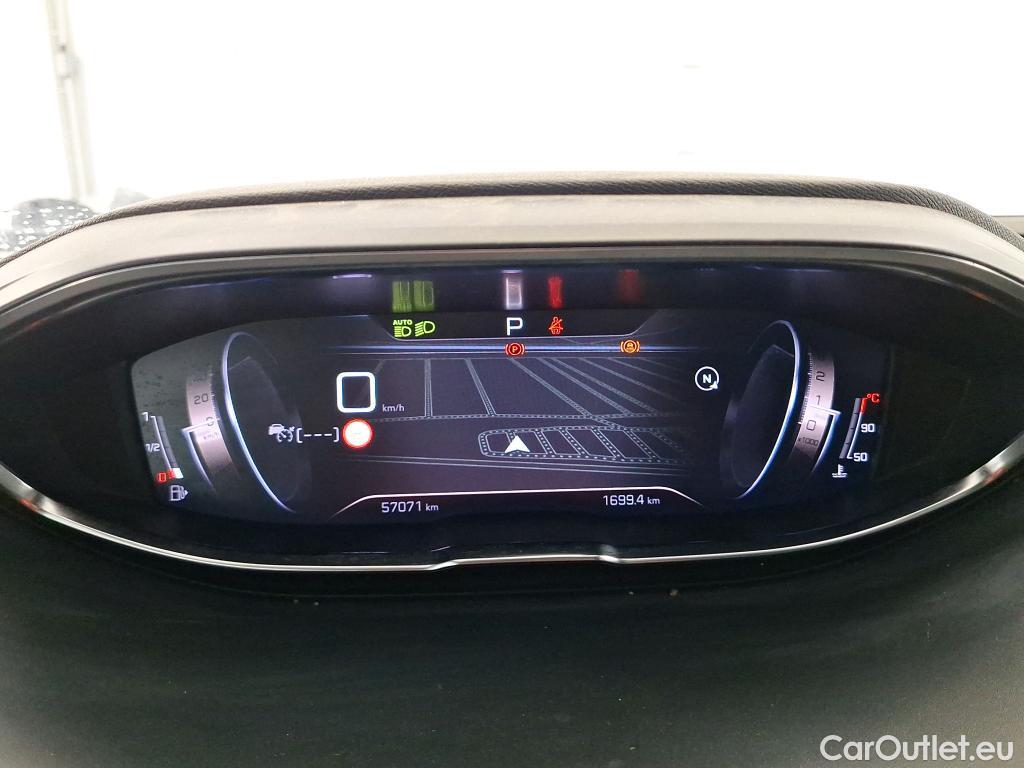  Peugeot  3008 PEUGEOT  / 2020 / 5P / SUV PureTech 130 S&S EAT8 GT #29
