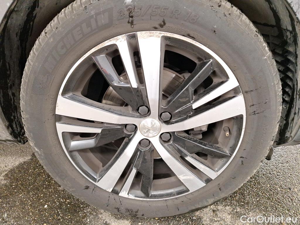  Peugeot  3008 PEUGEOT  / 2020 / 5P / SUV PureTech 130 S&S EAT8 GT #22
