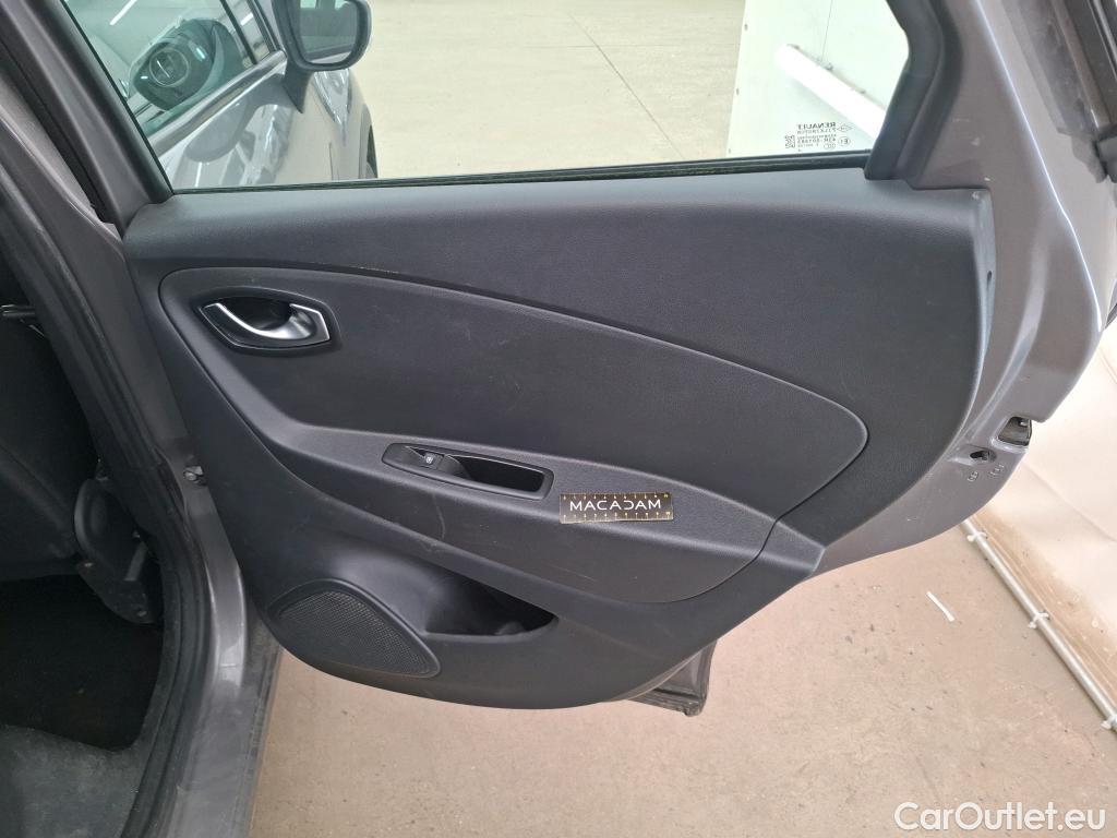  Renault  Captur  Business 0.9 TCe 90CV BVM5 E6 #55