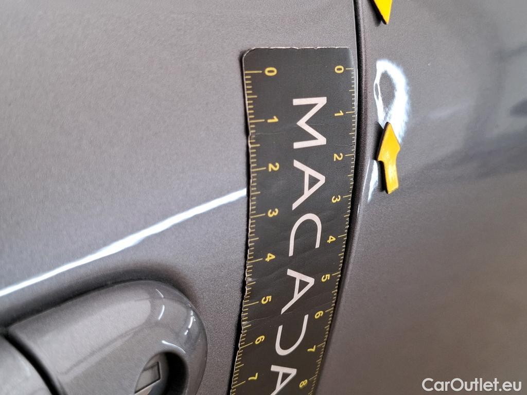  Renault  Captur  Business 0.9 TCe 90CV BVM5 E6 #81