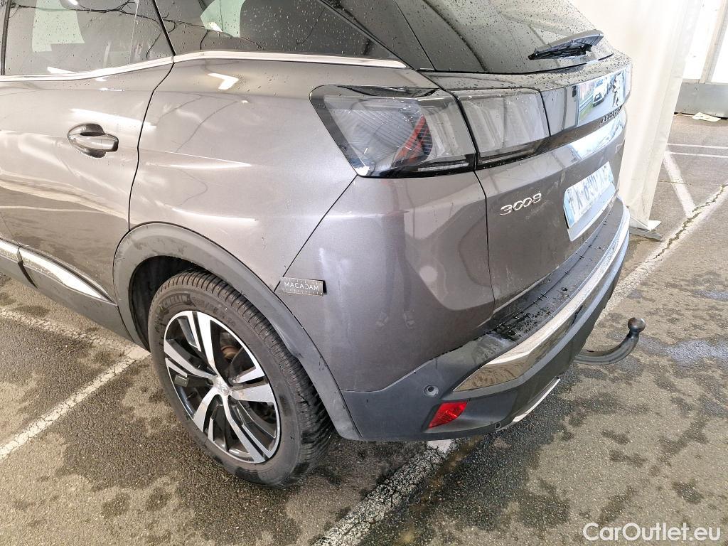  Peugeot  3008 PEUGEOT  / 2020 / 5P / SUV PureTech 130 S&S EAT8 GT #42