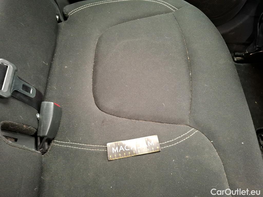  Renault  Captur  Business 0.9 TCe 90CV BVM5 E6 #68
