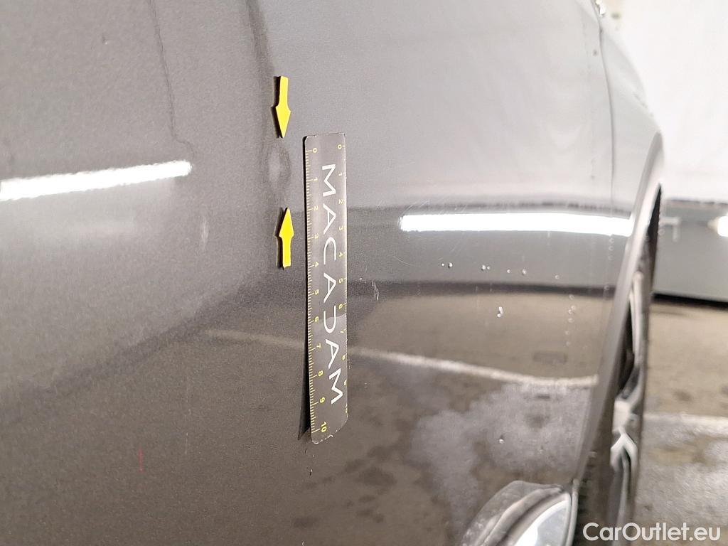  Peugeot  3008 PEUGEOT  / 2020 / 5P / SUV PureTech 130 S&S EAT8 GT #40