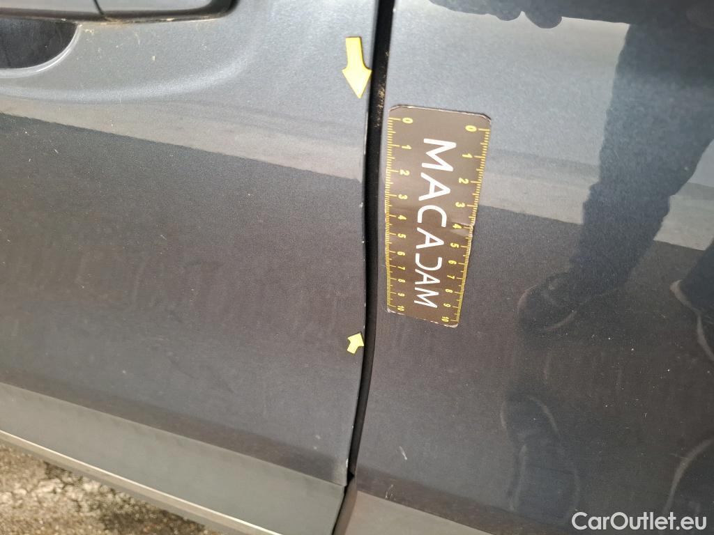  Renault  Kadjar RENAULT  5p Crossover Business TCe 140 EDC FAP #13