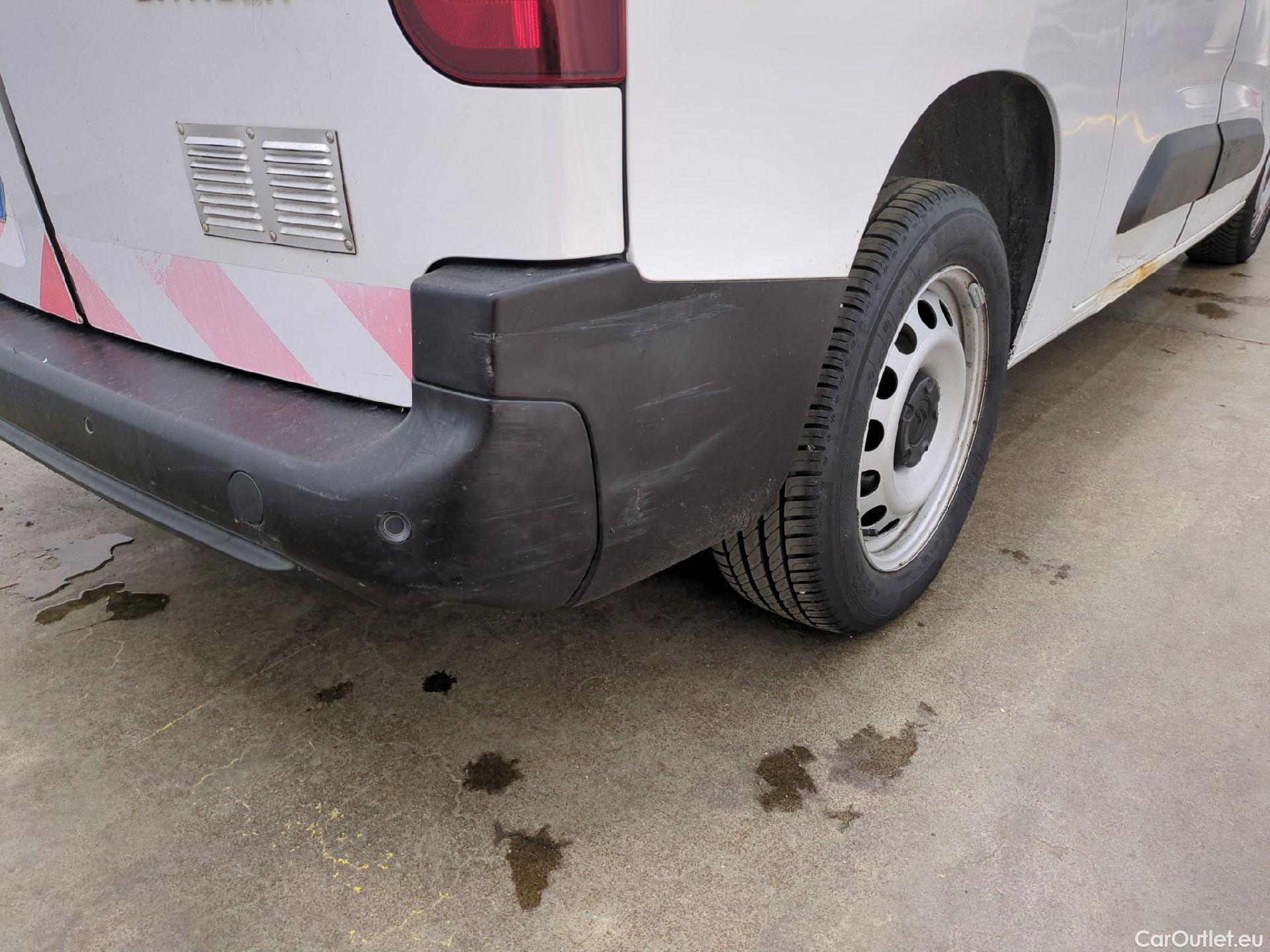  Citroen  Berlingo  Fourgon Club XL 950 1.5 BlueHDi 100CV BVM5 E6dT #32