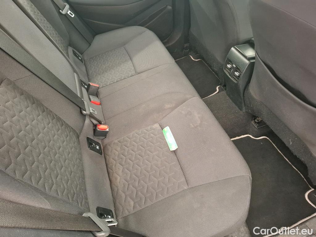  Toyota  Corolla TOYOTA  Touring Sports / 2018 / 5P / Break Hybride 122h Dynamic Business Supp Lomb #35