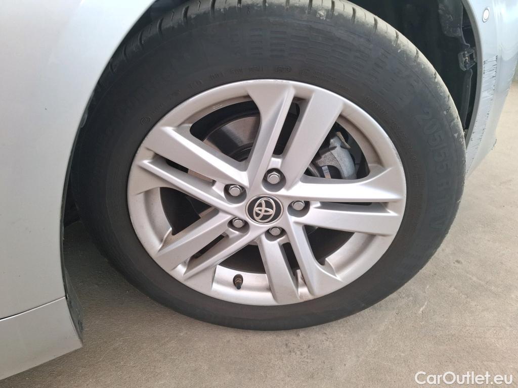  Toyota  Corolla TOYOTA  / 2018 / 5P / Berline Hybride 122h Dynamic Business Stage Acad #36