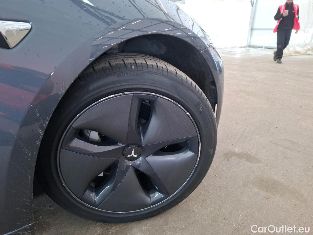  Tesla  Model 3 TESLA  / 2018 / 4P / Berline Long Range Dual Motor AWD #24