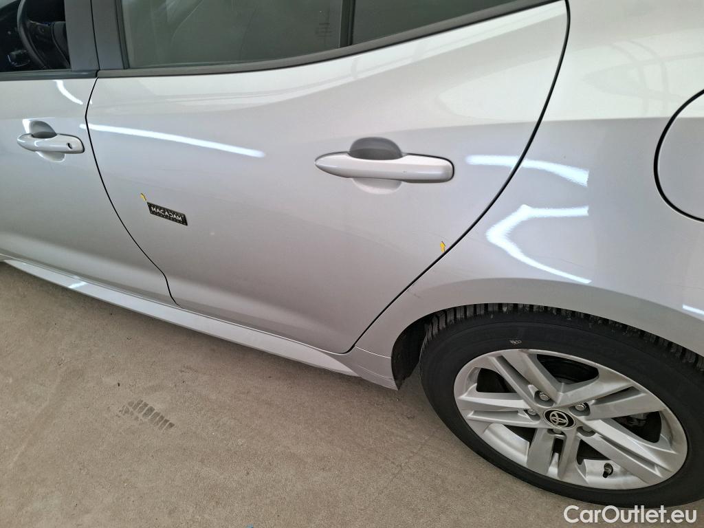 Toyota  Corolla TOYOTA  / 2018 / 5P / Berline Hybride 122h Dynamic Business Stage Acad #14