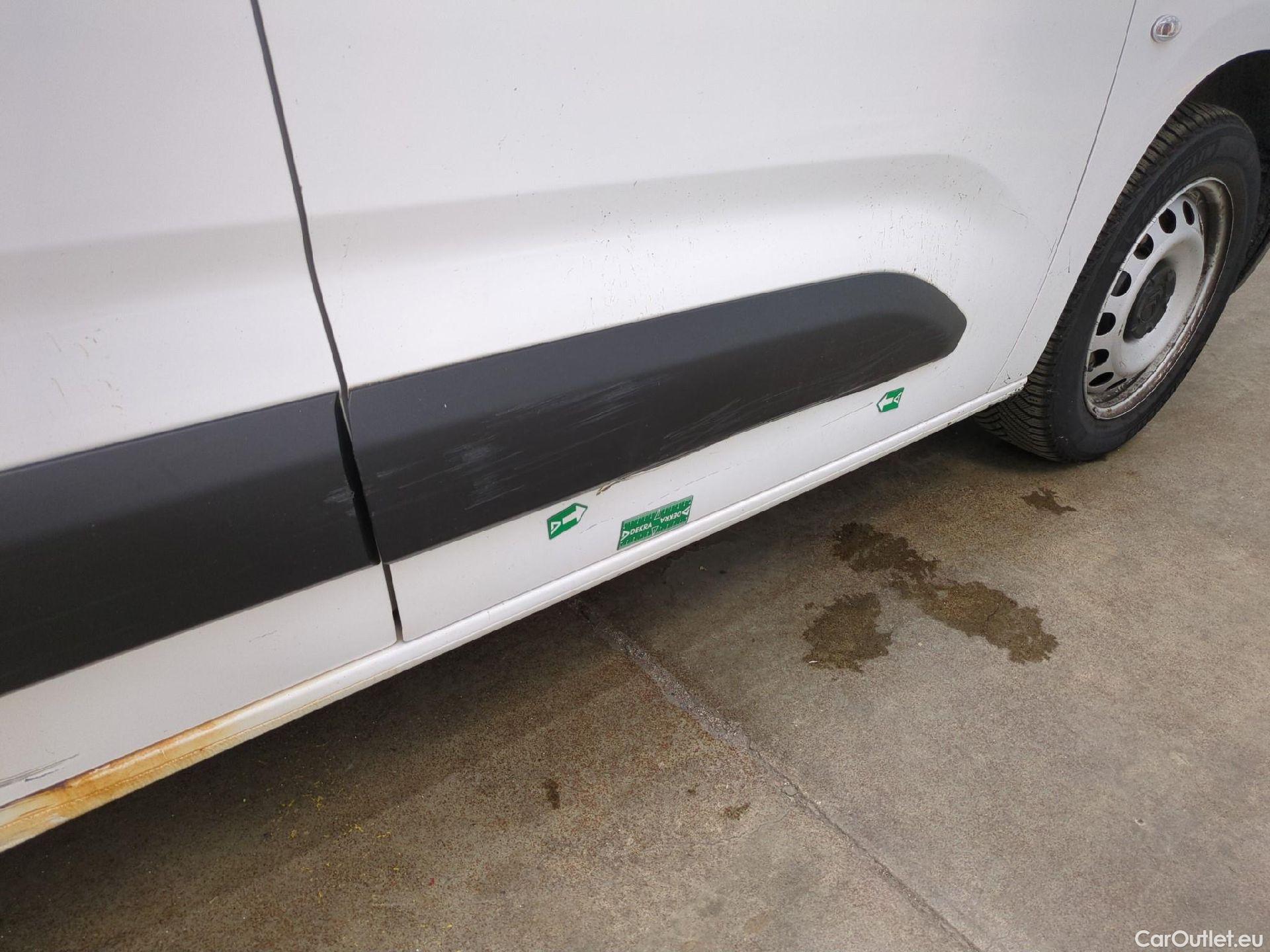  Citroen  Berlingo  Fourgon Club XL 950 1.5 BlueHDi 100CV BVM5 E6dT #41