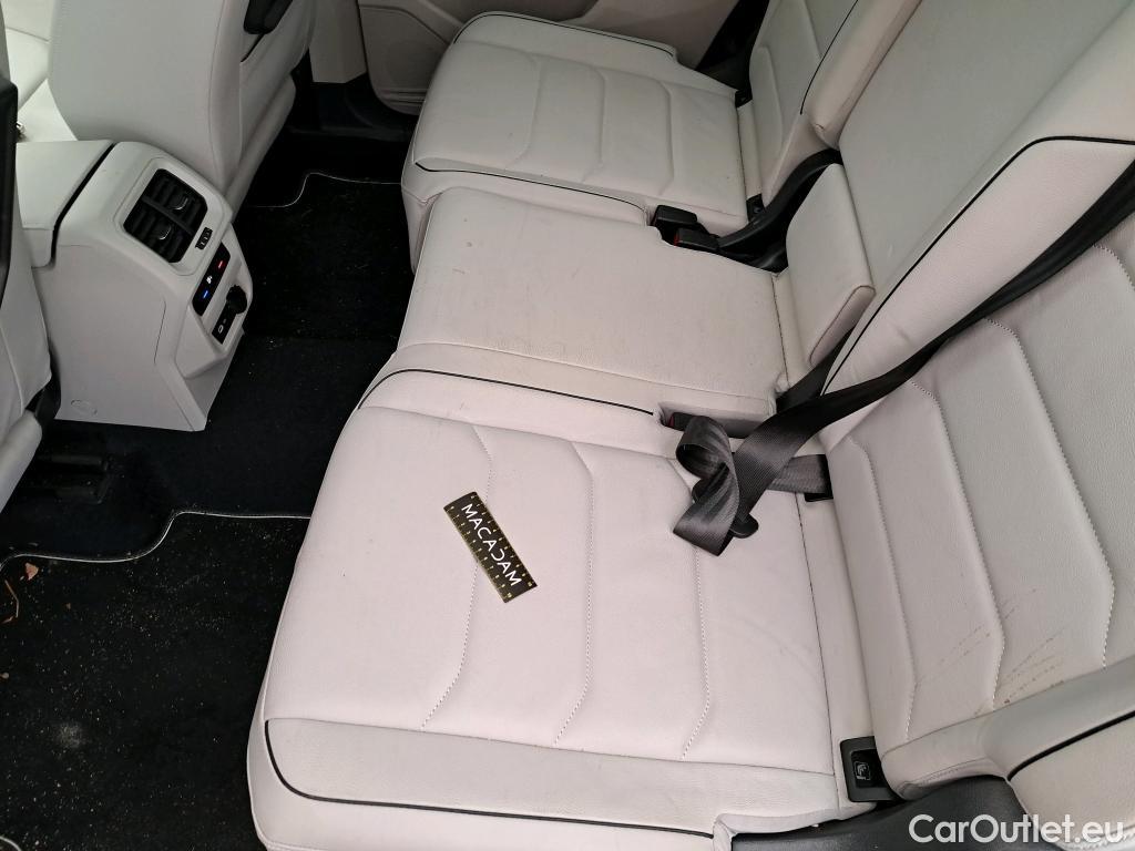  Volkswagen  Tiguan VOLKSWAGEN  Allspace / 2017 / 5P / SUV 2.0 TDI 150 DSG7 Carat Exclusive 4Motion #11