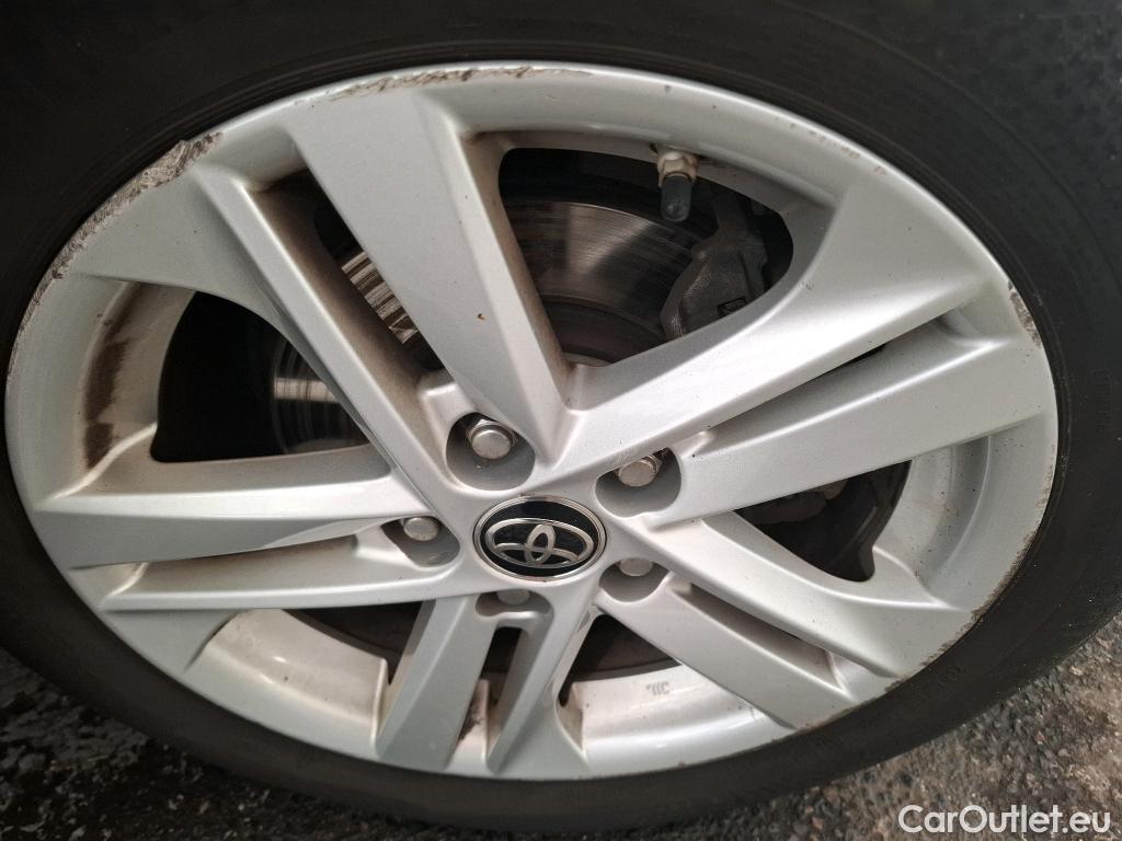  Toyota  Corolla TOYOTA  Touring Sports / 2018 / 5P / Break Hybride 122h Dynamic Business Supp Lomb #22