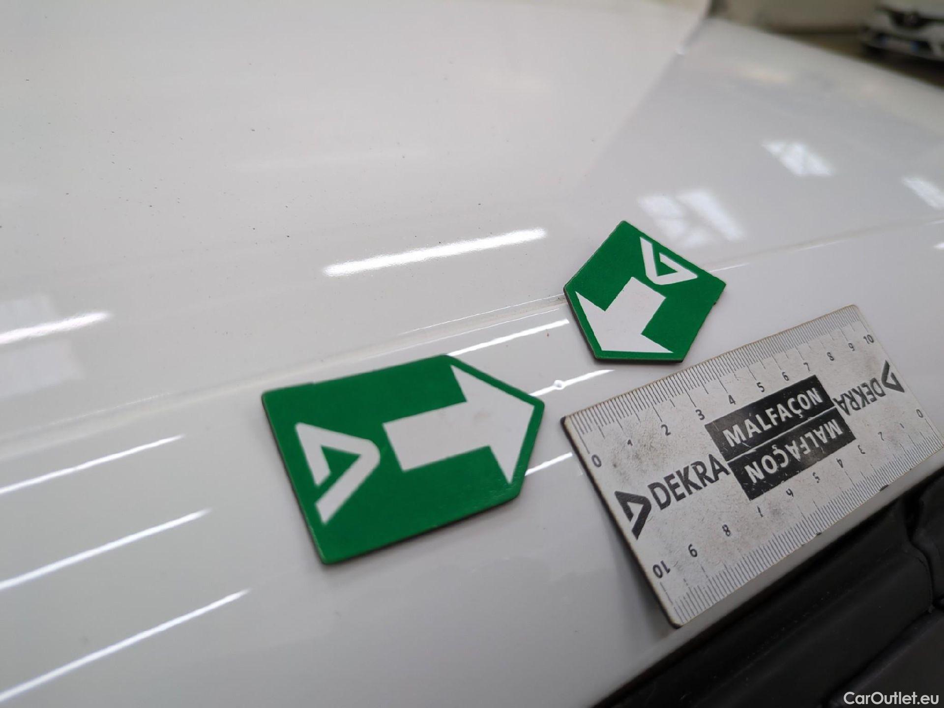  Peugeot  208  Affaire Premium Pack 1.2 80CV BVM5 E6dT #30