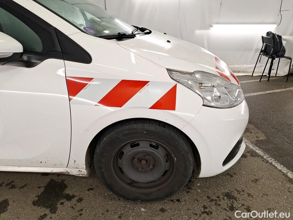  Peugeot  208  Affaire Premium Pack 1.2 80CV BVM5 E6dT #30