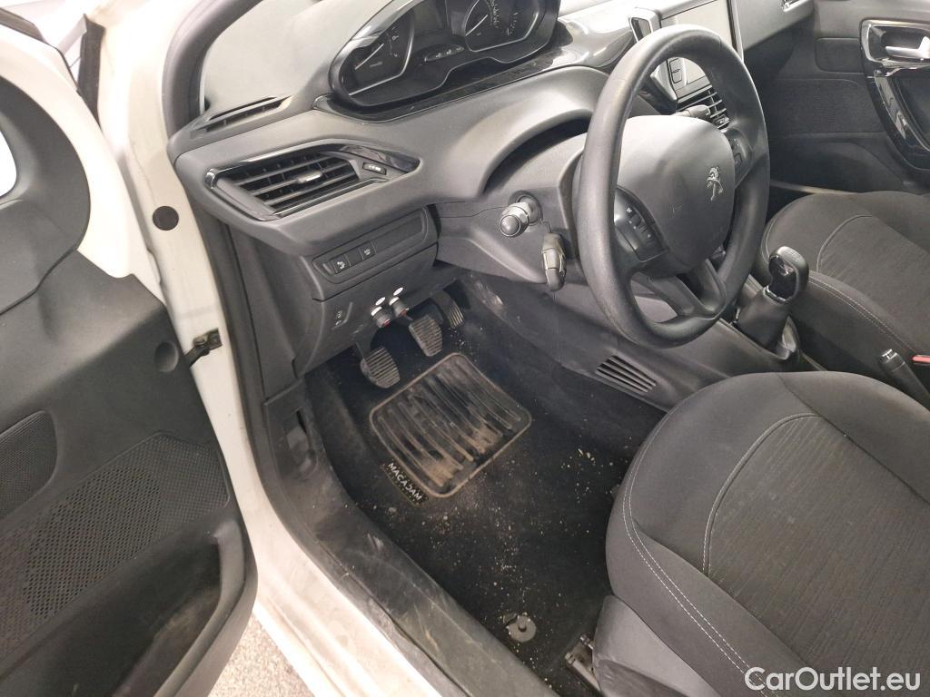  Peugeot  208  Affaire Premium Pack 1.2 80CV BVM5 E6dT #1