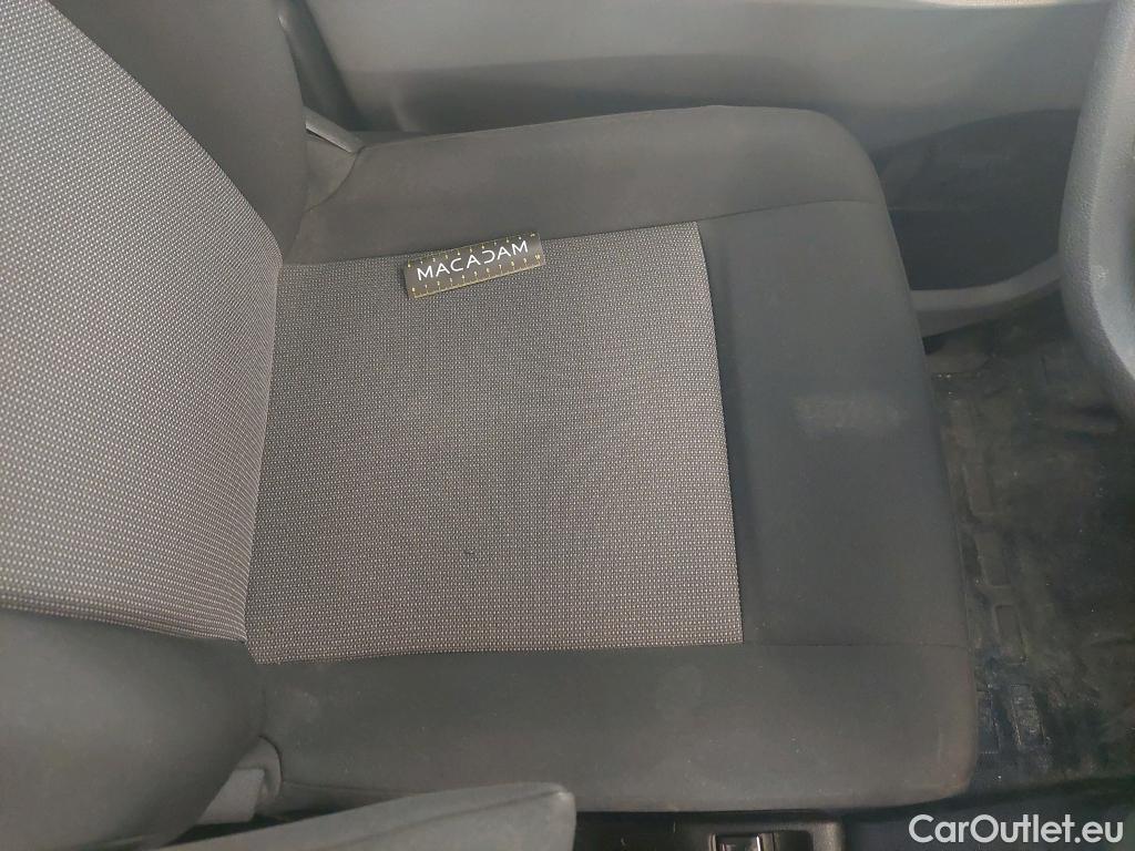  Peugeot  Expert  Fourgon Asphalt Standard 2.0 HDi 145CV BVM6 E6d #59