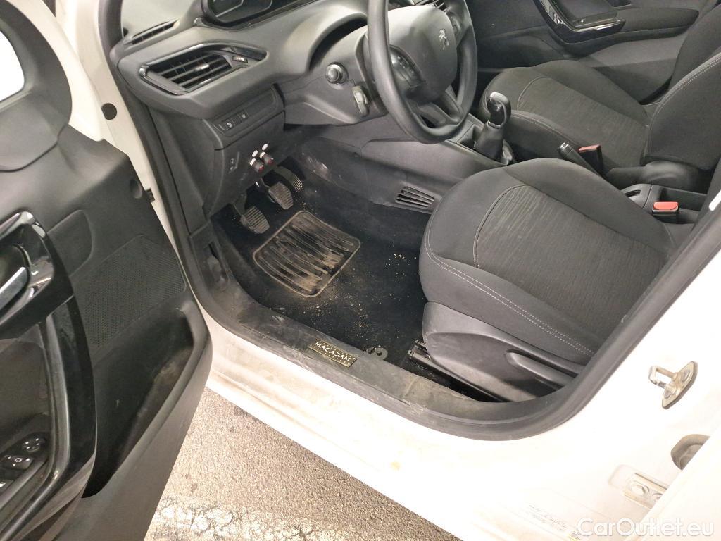  Peugeot  208  Affaire Premium Pack 1.2 80CV BVM5 E6dT #11