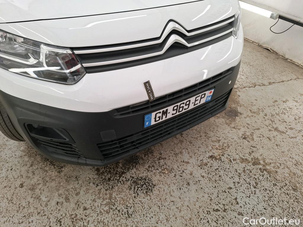  Citroen  Berlingo CITROEN  Van / 2018 / 4P / Fourgonnette Taille M 800kg 136ch 50kWh Driver #1