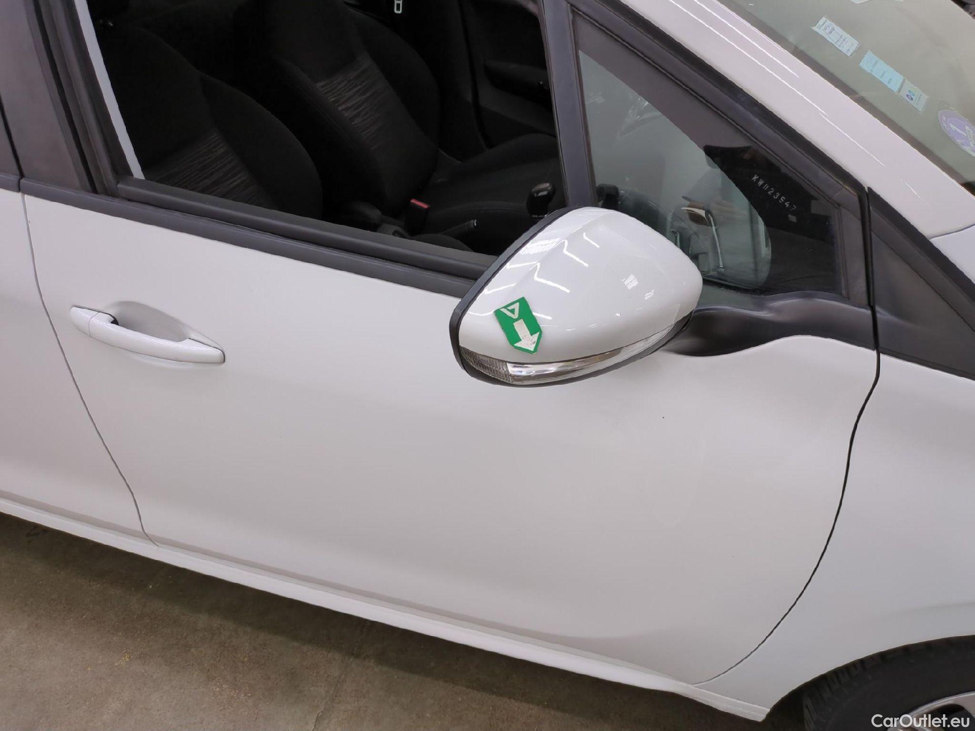  Peugeot  208  Affaire Premium Pack 1.2 80CV BVM5 E6dT #7