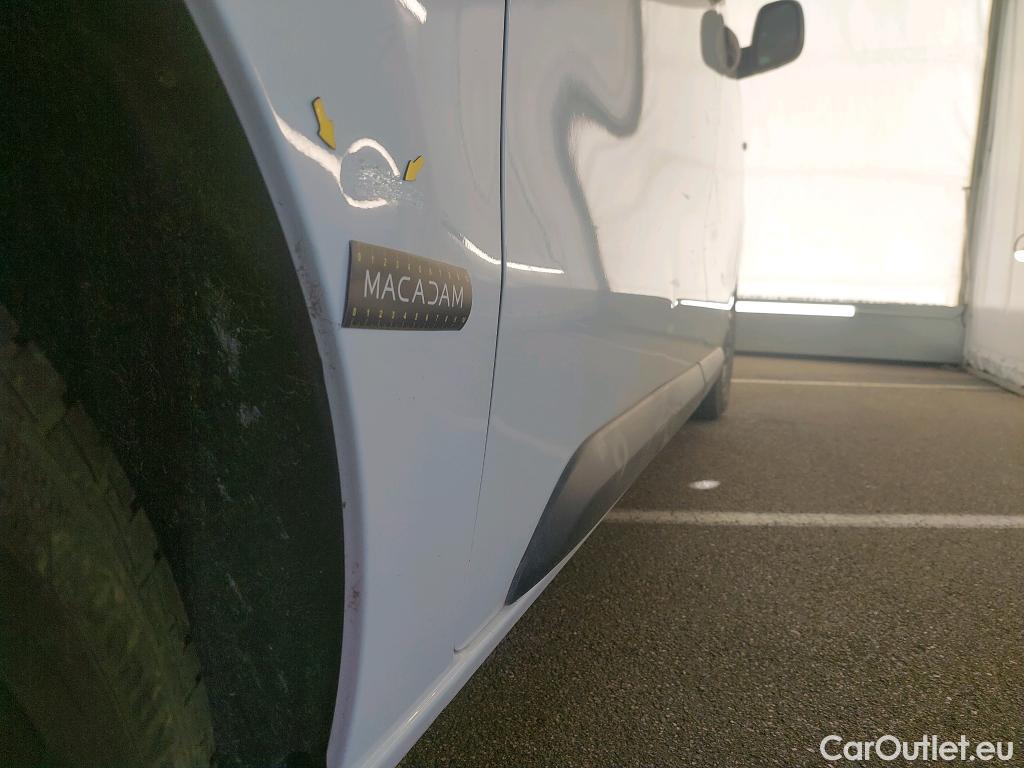  Peugeot  Expert  Fourgon Asphalt Standard 2.0 HDi 145CV BVM6 E6d #25