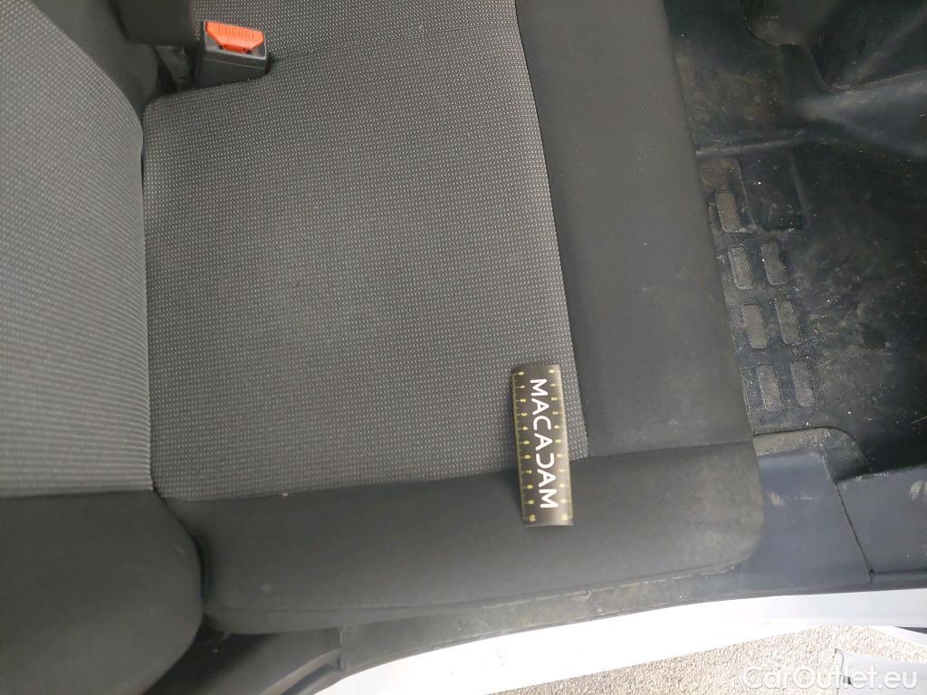  Peugeot  Expert  Fourgon Asphalt Standard 2.0 HDi 145CV BVM6 E6d #55