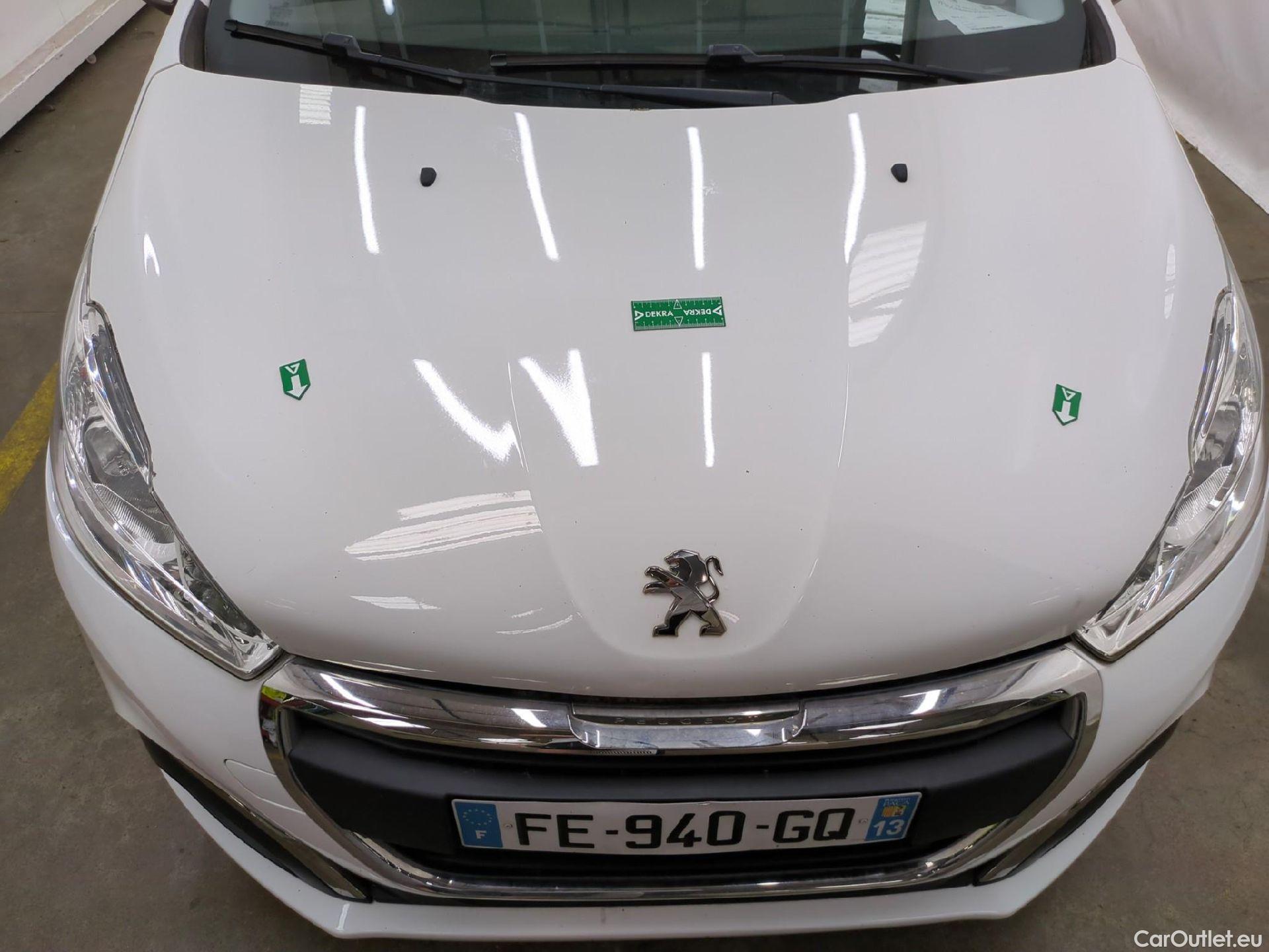  Peugeot  208  Affaire Premium Pack 1.2 80CV BVM5 E6dT #14