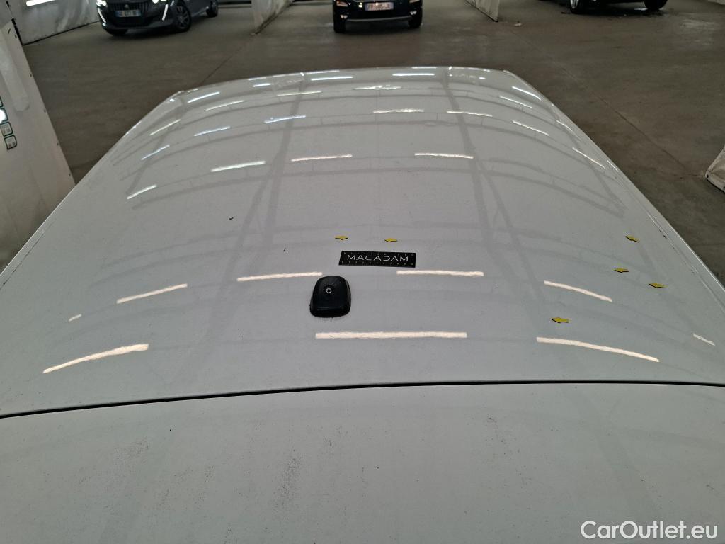  Skoda  Fabia SKODA  / 2014 / 5P / Berline 1.0 MPI 60 BUSINESS TVU #8