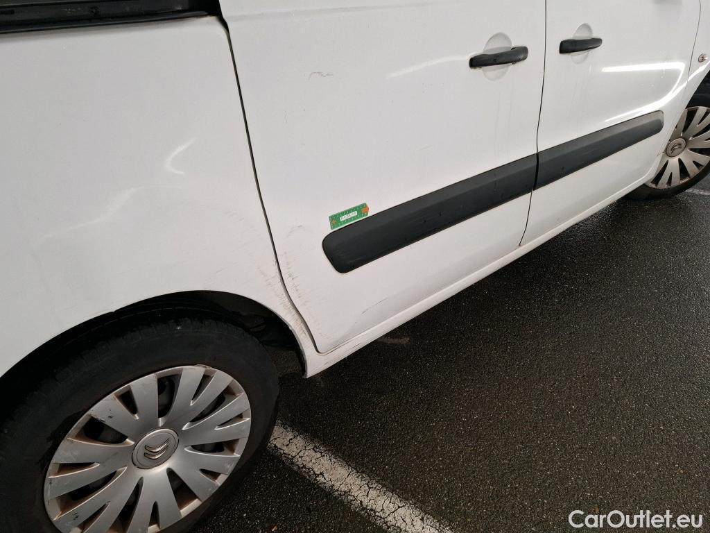  Citroen  Berlingo  Fourgon Business L1 (Court) 1.6 BlueHDi 100CV BVM5 E6 #28