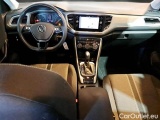  Volkswagen  T-ROC VOLKSWAGEN  / 2017 / 5P / SUV 1.5 TSI ACT BUSINESS DSG #3