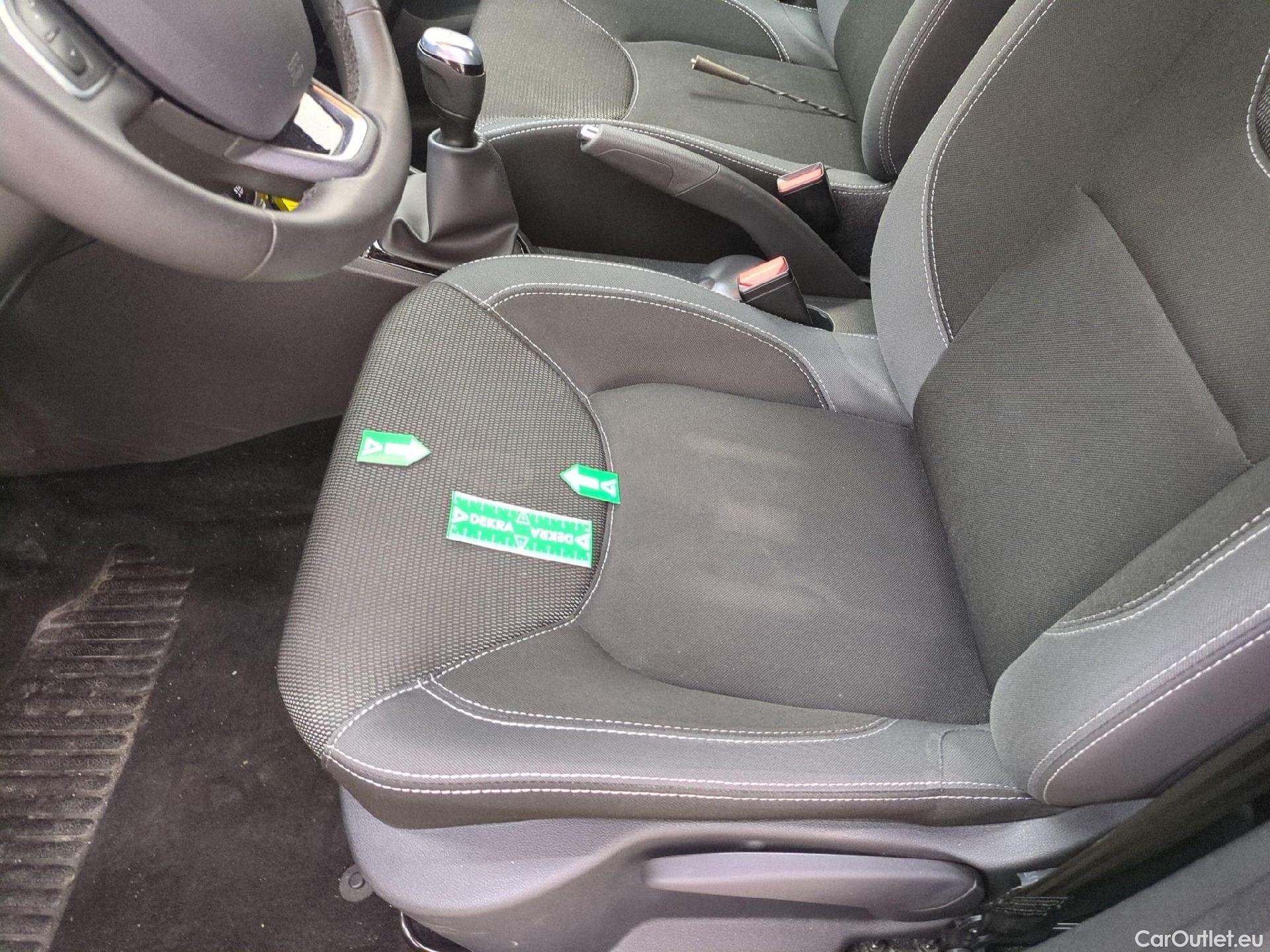  Renault  Clio  IV Business 1.5 dCi 90CV BVM5 E6 #32