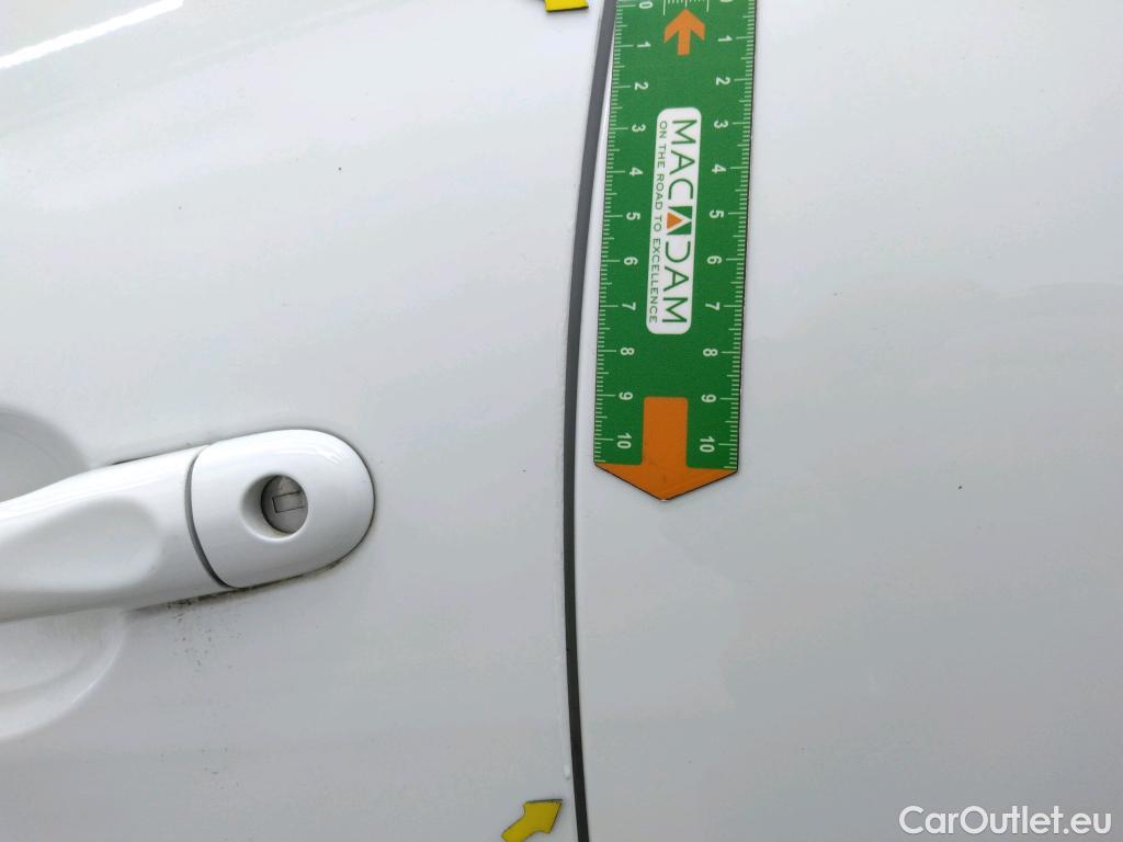  Renault  Clio RENAULT  Société / 2016 / 5P / Berline Air Medianav dCi 75 #6