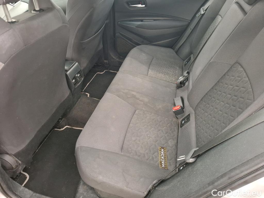  Toyota  Corolla TOYOTA  Touring Sports / 2018 / 5P / Break Hybride 122h Dynamic Business Supp Lomb #69