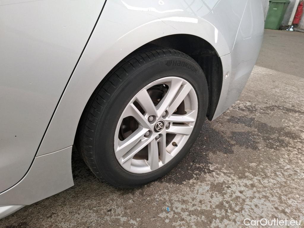  Toyota  Corolla TOYOTA  Touring Sports / 2018 / 5P / Break Hybride 122h Dynamic Business Supp Lomb #41