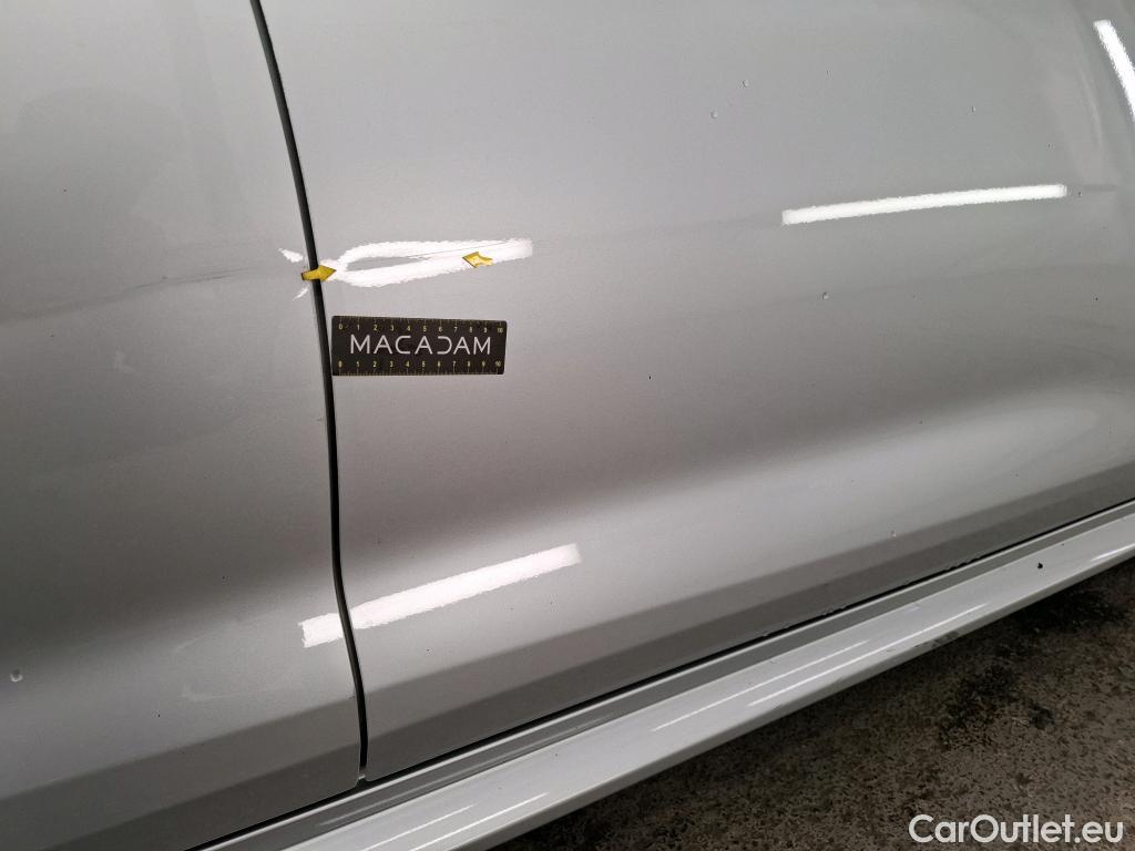  Toyota  Corolla TOYOTA  Touring Sports / 2018 / 5P / Break Hybride 122h Dynamic Business Supp Lomb #14